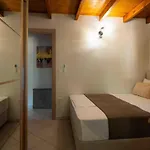 Modern Loft At Kalogria Appartamento Stoúpa