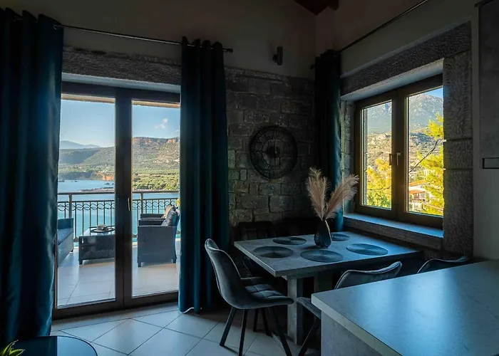 Modern Loft At Kalogria * Stoúpa