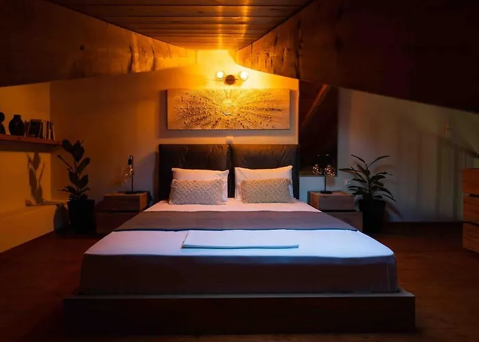 Modern Loft At Kalogria Stoúpa